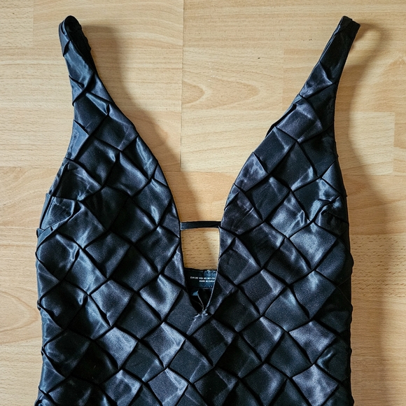 Zara Diamond Satin Effect Pleated Mini Dress - Picture 5 of 7